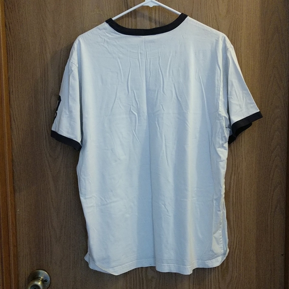 T-shirt - Picture 2 of 5